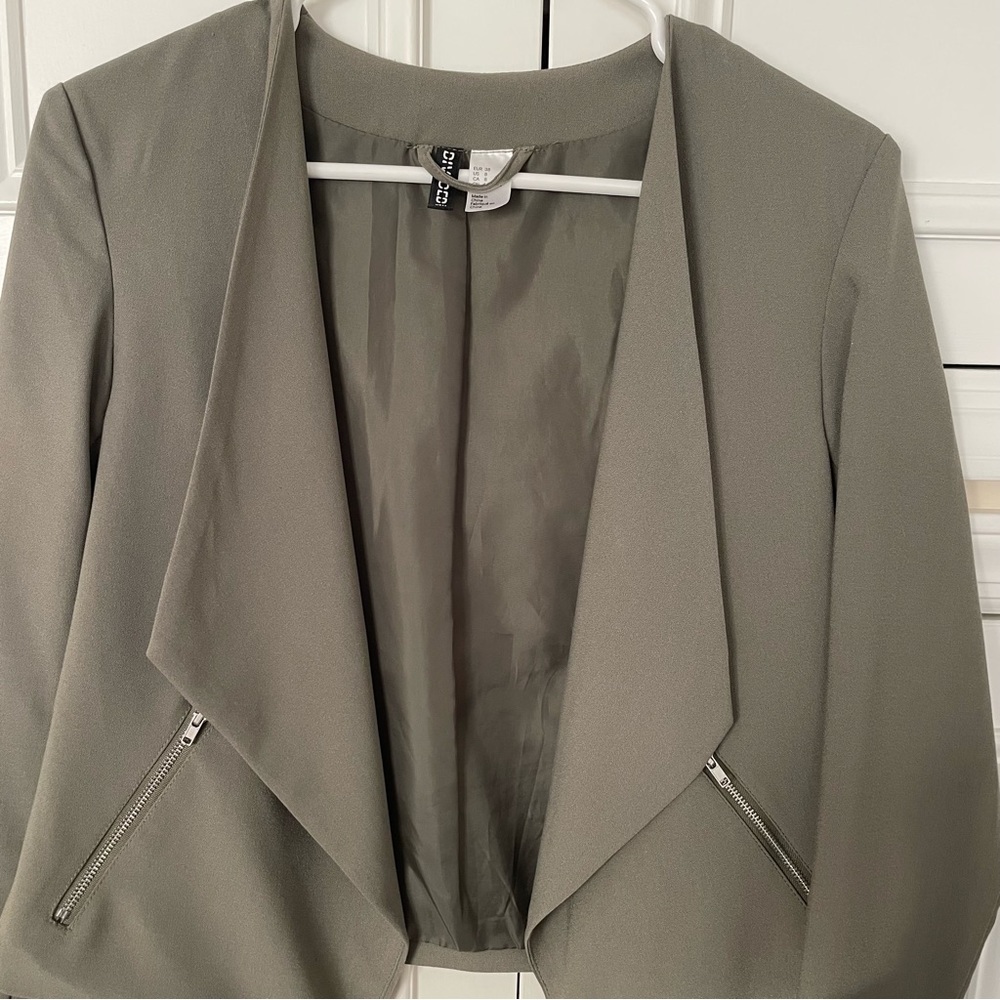 H&M Jacket - Picture 3 of 5